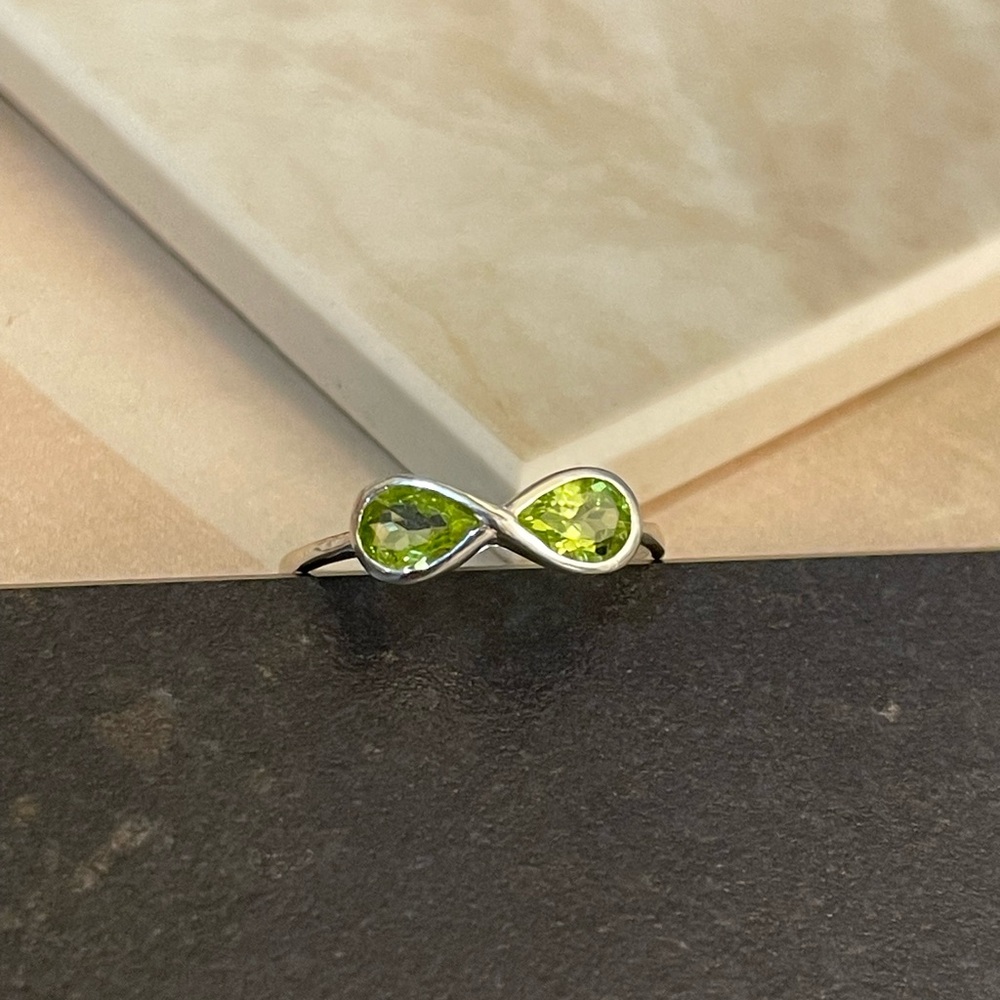 925 Sterling Silver Infinity peridot Ring, “VIBES” US: 7 & 8 - Picture 10 of 10